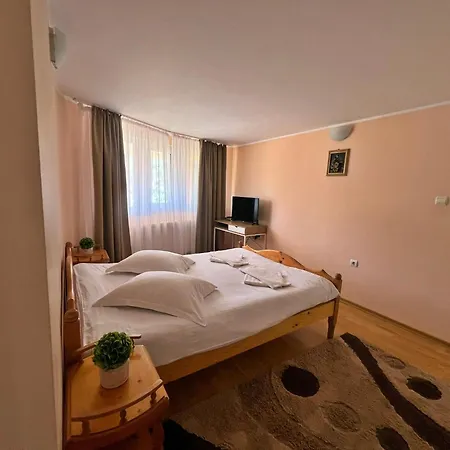Casa Potcoava Πανσιόν