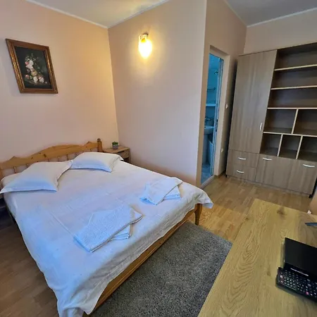 Πανσιόν Casa Potcoava 2*