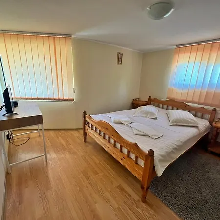 Casa Potcoava Πανσιόν 2*